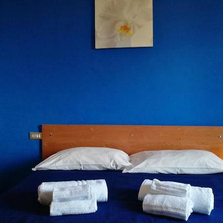 Ares Rooms Рим Екстериор снимка
