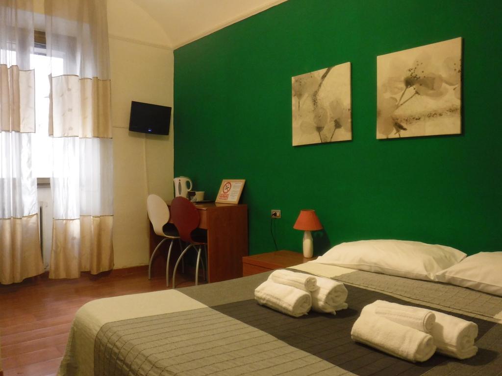 Ares Rooms Рим Екстериор снимка