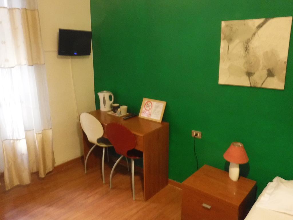 Ares Rooms Рим Стая снимка