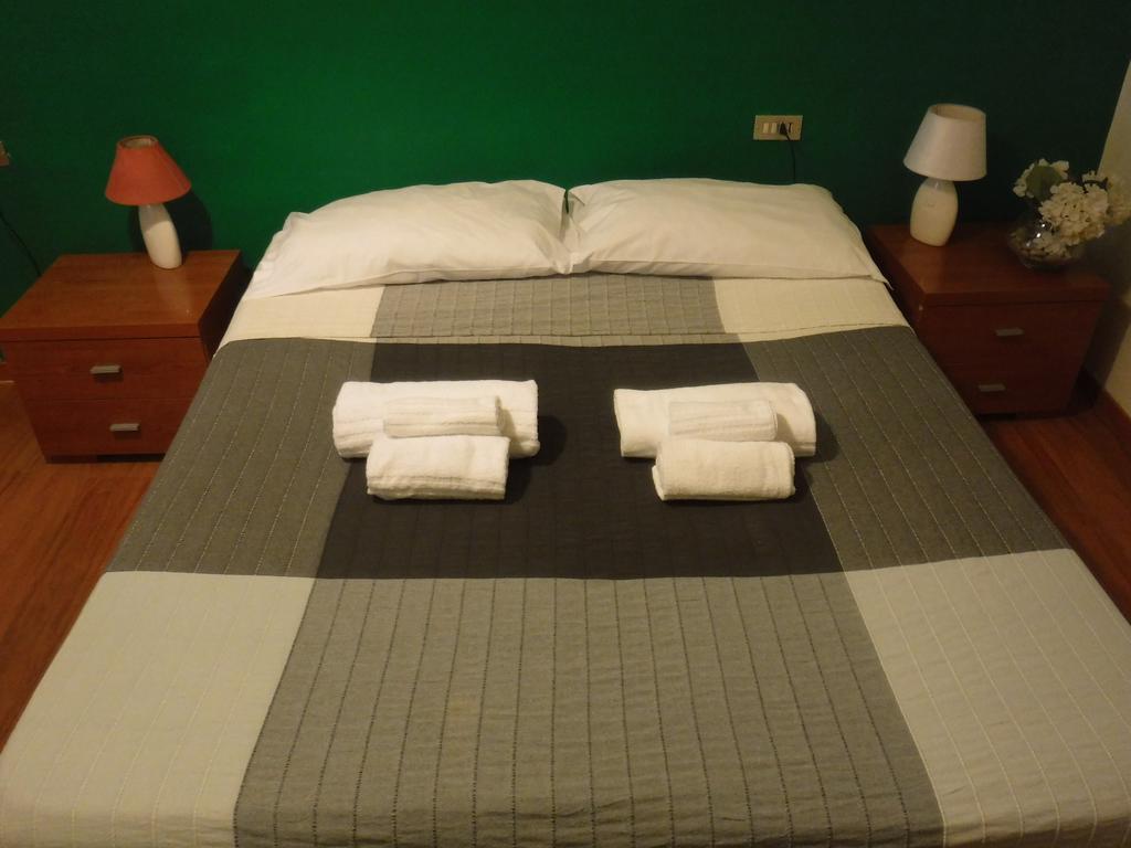 Ares Rooms Рим Екстериор снимка