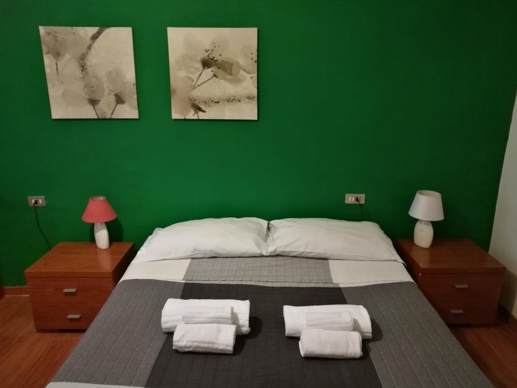 Ares Rooms Рим Стая снимка
