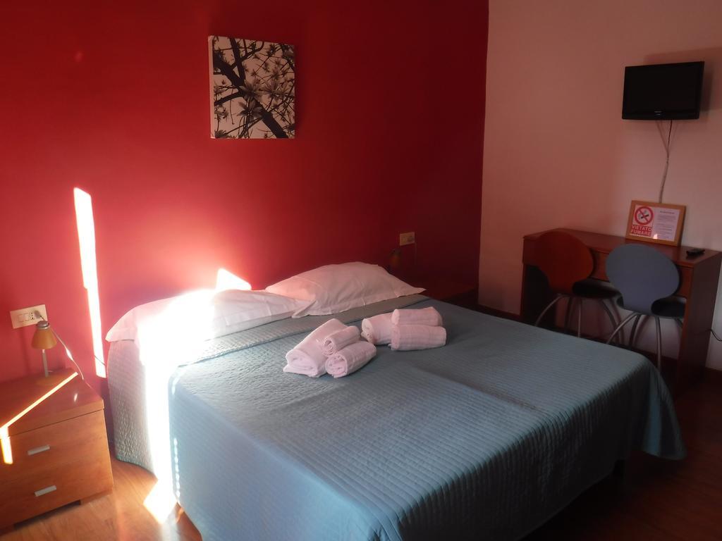 Ares Rooms Рим Стая снимка