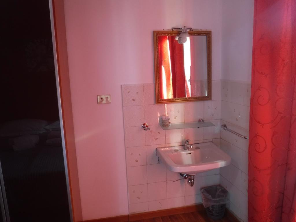 Ares Rooms Рим Стая снимка
