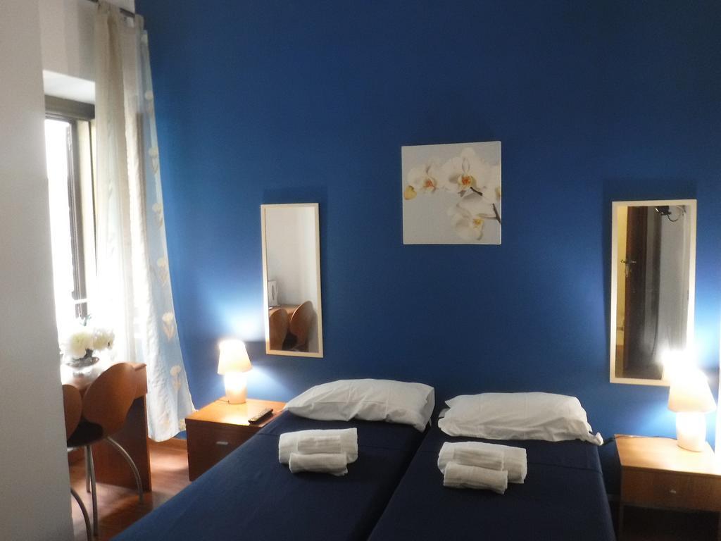 Ares Rooms Рим Екстериор снимка