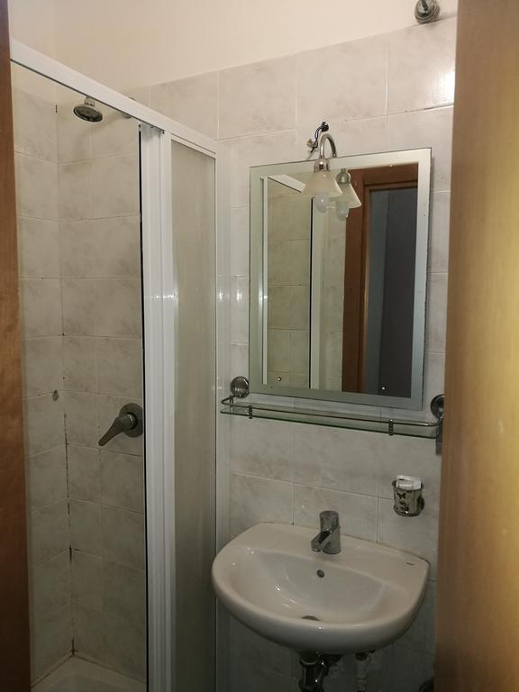 Ares Rooms Рим Стая снимка