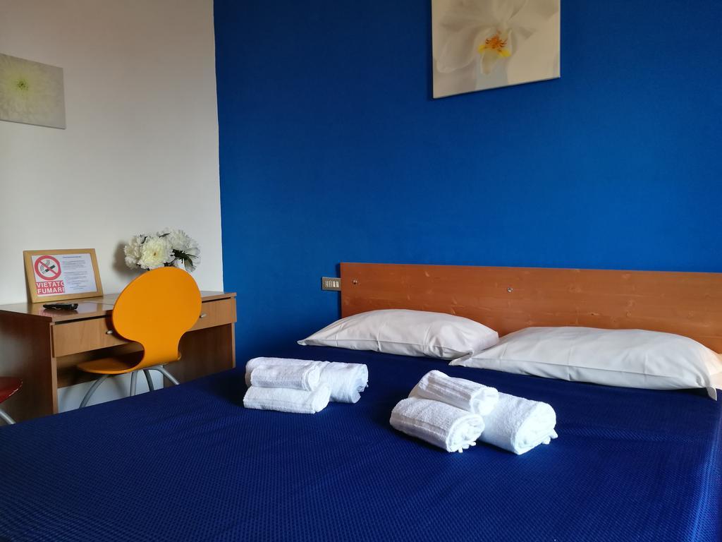 Ares Rooms Рим Стая снимка