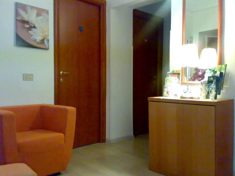 Ares Rooms Рим Екстериор снимка